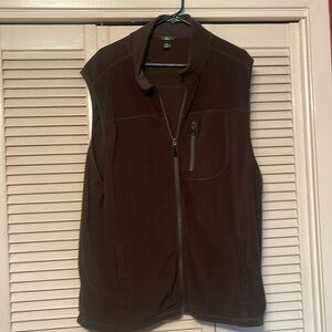 BASS Olive Green in color XXL Mens Vest